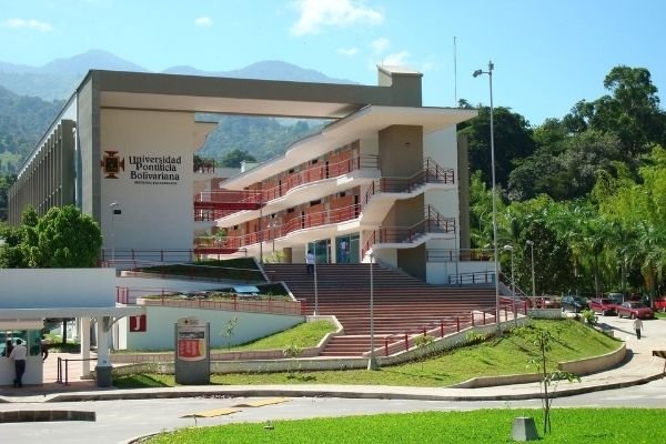 Universidad Pontificia Bolivariana UPB